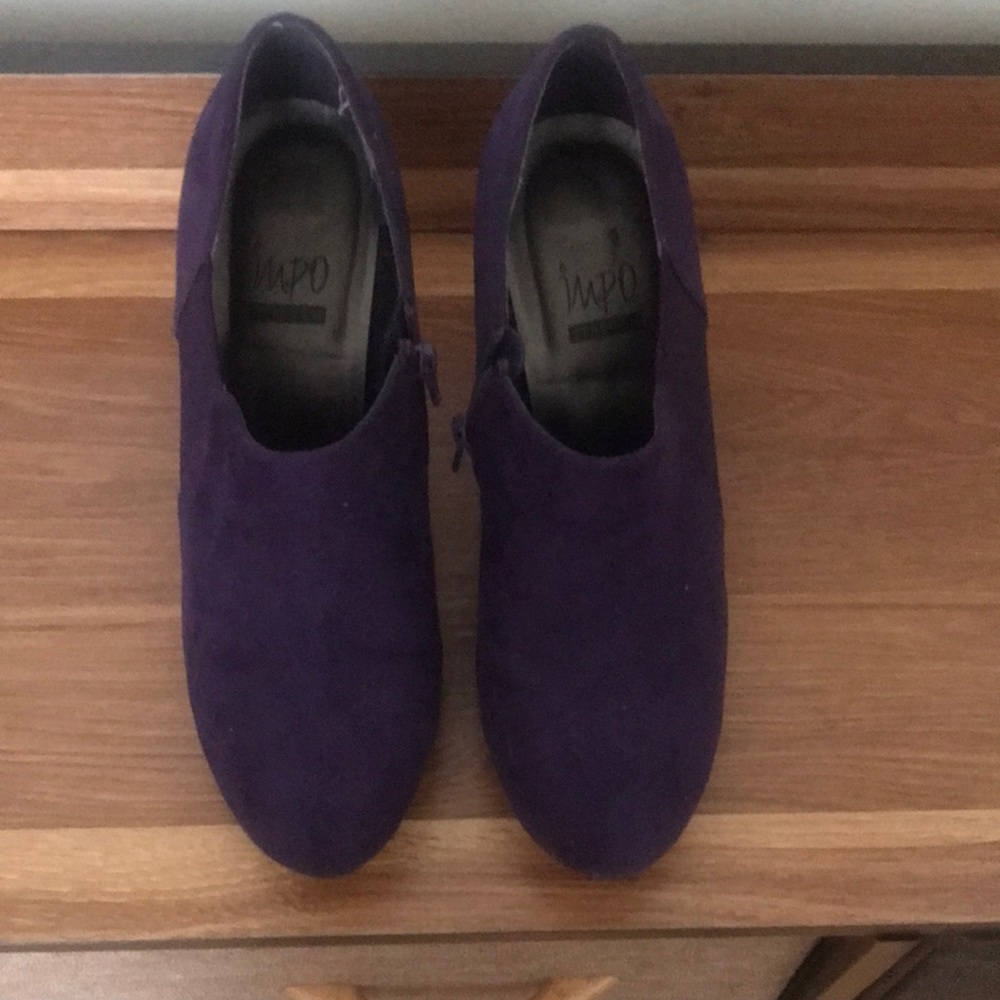 Hello! I am selling the Purple Impo Heels.